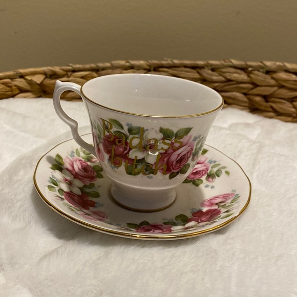 Vintage flower funny tea cup with plate - Picture 2 of 4